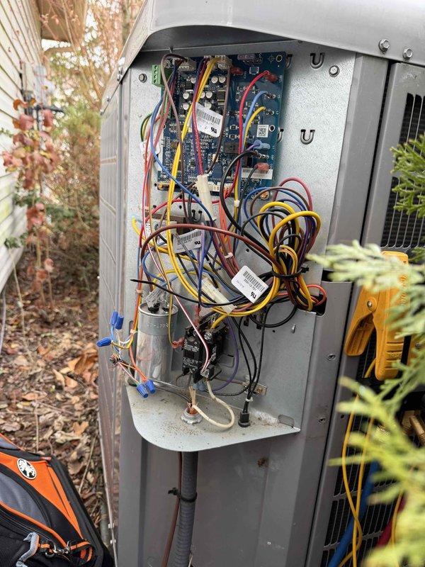 Responded to follow-up appointment for previously frozen heat pump unit. Confirmed with customer that unit had thawed since last visit. Inspected system electrical components and control board connections. Diagnosed cause of freezing issue and completed scheduled maintenance service to prevent future occurrences.