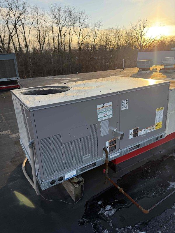 Responded to no heat complaint on rooftop unit installed previous year. Diagnosed failed power components and restored heating functionality. Verified proper operation and confirmed existing filters (2) 16x25x2 are in acceptable condition.