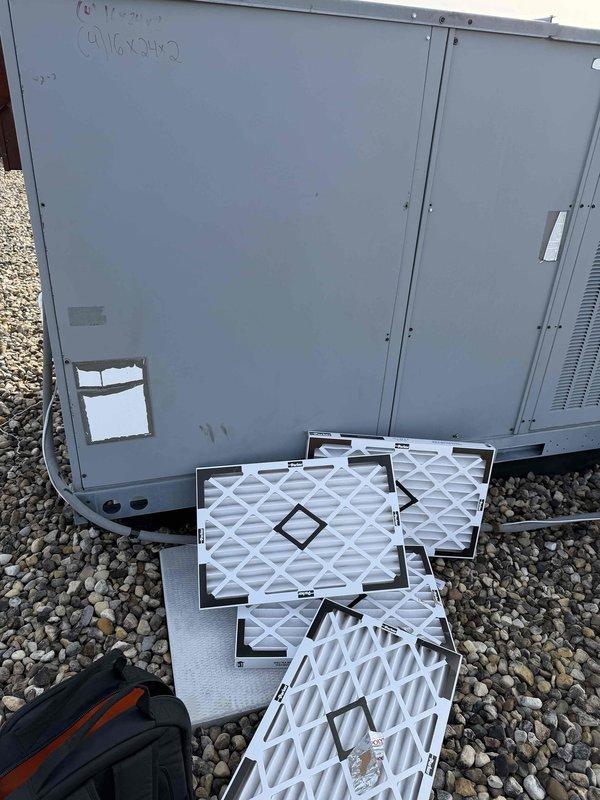 Completed winter filter change service on three commercial units: replaced four 16x24x2 filters in a Daikin unit, four 14x20x2 filters in a second Daikin unit, and four 16x16x2 filters in a Carrier unit. All systems are now operating with clean filters for optimal airflow and efficiency.