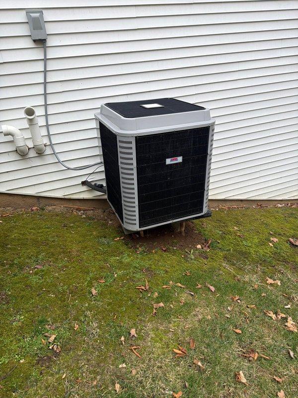 Performed second opinion assessment of reported communication issue between heat pump and gas furnace. Inspected outdoor heat pump unit which appeared properly installed with appropriate condensate drainage. Evaluated gas valve which previous contractor had recommended for replacement. Also discussed whole home humidifier options as requested by customer.