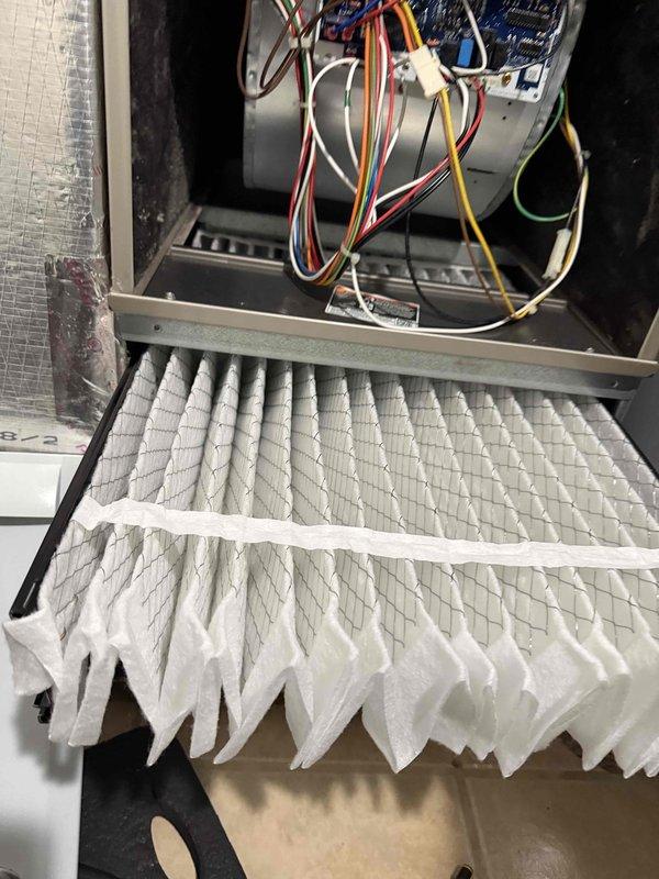 Performed annual heating maintenance service including inspection and replacement of air filter. System diagnostics were conducted with Fieldpiece analyzer showing readings of 350/200, verifying proper operation of the heating system. All components were found to be in good working condition with no issues identified.