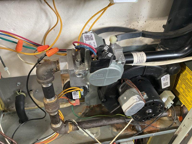 Performed scheduled furnace tune-up service, which included diagnostic testing showing temperature reading of 20.5°C. Inspected combustion assembly, electrical connections, and ventilation components. Customer advised they do not require filter replacement at this time.