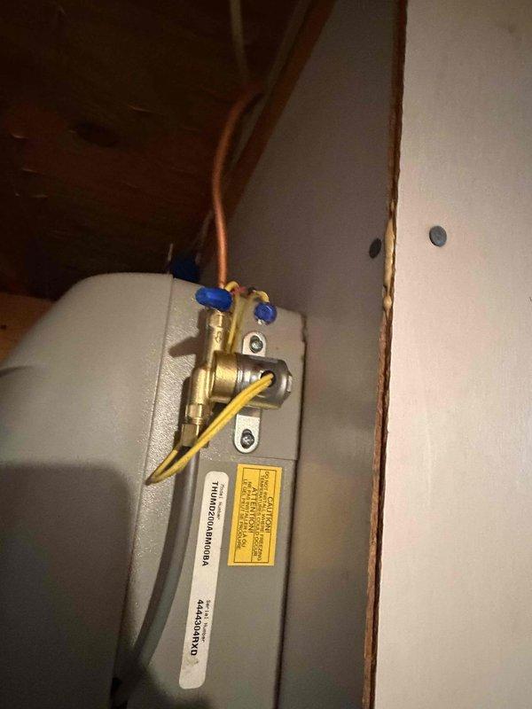 Responded to customer complaint of non-functioning humidifier. Performed diagnostic inspection of HVAC system, examining ductwork in the crawlspace/basement area and checking water heater connections. Identified issues with the humidifier system and advised customer on necessary repairs.