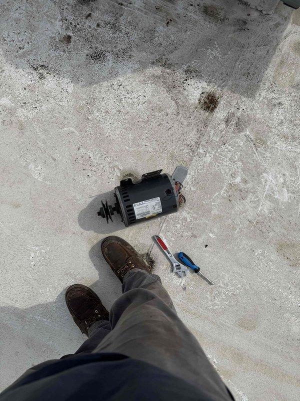 Replaced failed blower motor assembly on commercial HVAC unit, including installation of new motor, pulley, and drive belt. Removed old motor from blower housing, installed replacement motor with proper alignment, and tensioned belt to manufacturer specifications. Unit tested and verified proper airflow and operation upon completion.