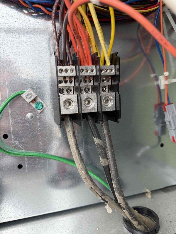 Performed comprehensive inspection of all HVAC units at commercial complex per customer request. Assessed electrical contactors, relays, and terminal connections for proper operation and secure wire terminations. All units found to be operating within normal parameters with properly secured wiring harnesses and functional control components; no repairs required at this time.
