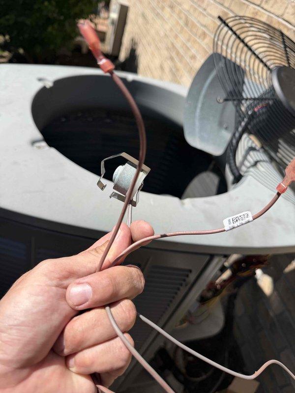 Replaced defective defrost control board on rooftop HVAC unit. Disconnected all wire terminals from failed board, installed new defrost control board, reconnected all wiring including power leads and defrost sensor, and verified proper system operation upon completion.
