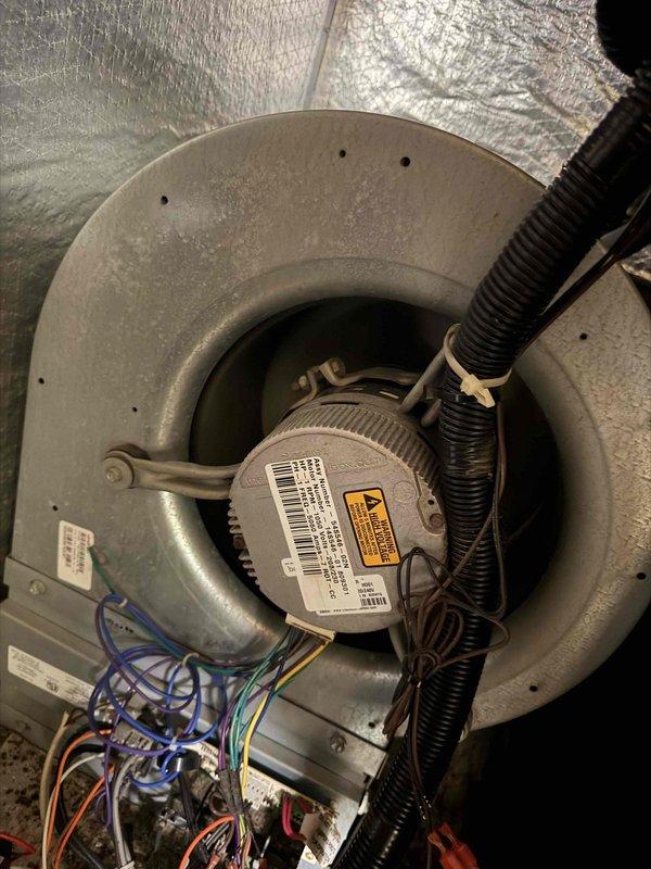 Completed first 2026 cooling maintenance service on geothermal system. Inspected blower motor assembly and verified proper operation, checked all electrical connections and wiring harness for secure termination, and utilized diagnostic tool to assess system performance parameters. All components found in good working condition with no deficiencies noted.