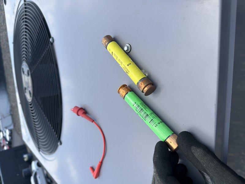 Returned to commercial rooftop HVAC unit to replace fuses as previously quoted. Successfully installed new fuses in electrical disconnect, restoring power to the unit. Verified proper operation of equipment and secured all electrical components before completing the repair.