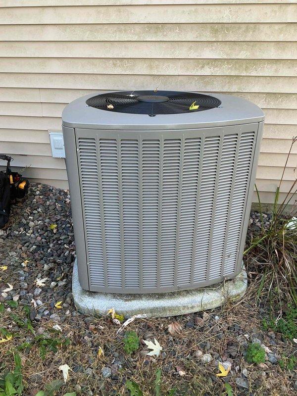Responded to service call for a Lennox A/C unit showing error code 411 (low pressure switch). Diagnosed intermittent evaporator coil freezing caused by restricted airflow due to clogged filter. Replaced filter and verified proper refrigerant levels, resolving the issue. Unit now operating normally with no error codes.