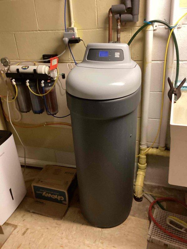 Responded to service call for water softener leak reported by elderly customer. Upon inspection, identified faulty water softener connected to multi-stage filtration system mounted on basement wall. Diagnosed issue and discussed appropriate solutions with customer, subsequently scheduling follow-up appointment with technical advisor for complete system repair or replacement.