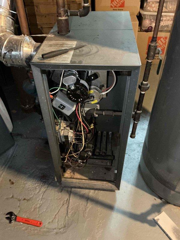 Responded to no-heat call for 30+ year old boiler system. Diagnostic testing revealed failed mercury-type gas valve preventing gas flow to pilot light. Confirmed gas supply was operational by checking other gas appliances. As these obsolete gas valves are no longer manufactured, repair was not possible. Scheduled follow-up with service advisor for boiler replacement estimate.