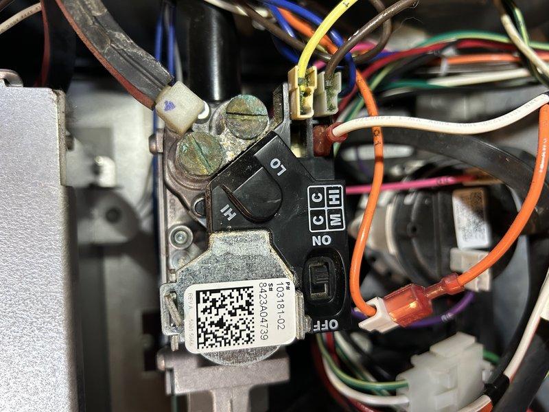 Diagnosed furnace system exhibiting no heat condition and displaying error code HE270. Found gas valve was not opening properly while all other components functioned normally. Replaced defective gas valve under warranty and re-crimped wire connections to address corrosion issues. Set proper gas pressures and verified system operation, restoring normal heating functionality.