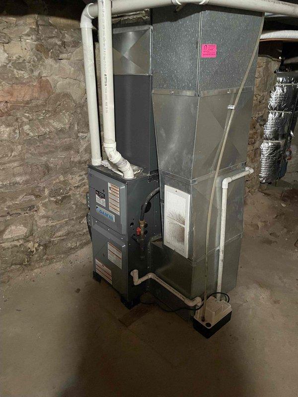 Performed regular maintenance on 7-year-old Daikin furnace (2022 model). Service included complete system inspection, air filter replacement, and operational testing. All components found to be functioning properly with no issues detected.