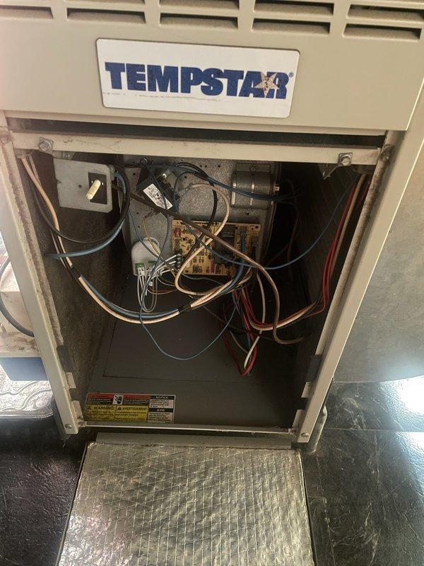 Performed comprehensive maintenance inspection on 8-year-old Tempstar furnace. Unit was found to be in excellent condition with all systems operating properly. Checked electrical connections, inspected circuit board, cleaned air filter, and verified proper function of all components. Recommended continued regular maintenance to maintain optimal performance and extend service life.