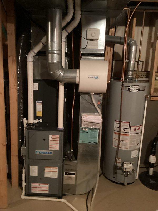 Performed comprehensive furnace tune-up on late model Daikin furnace per annual maintenance agreement. Inspected heat exchanger which appeared in excellent condition with no visible issues. Verified proper operation of connected humidifier system; all components functioning normally with no operational concerns identified.