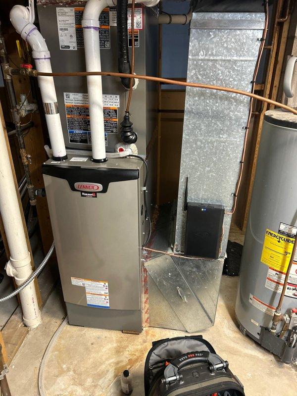 Responded to warranty call regarding gas odor from recently installed heat pump. Performed comprehensive diagnostic testing including gas leak detection, heat pump and furnace operation verification, and CO level measurement with Testo 310 analyzer (readings: 0 ppm CO, 19.8% O₂, 67.7°F stack temperature). Explained to customer that odor likely originates from manufacturing residues burning off during normal operation of new equipment.
