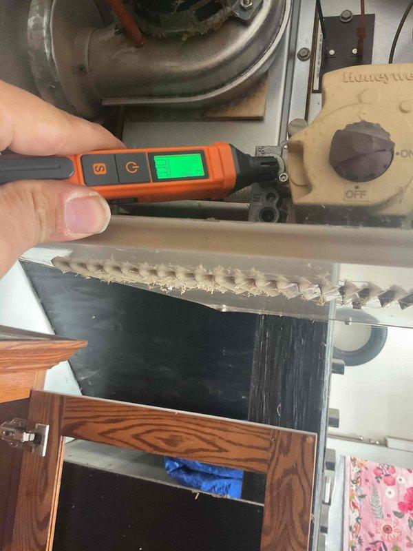 Responded to no-heat call for 15+ year old natural gas garage heater with inoperative blower motor. Found gas supply to garage was shut off. Performed diagnostic testing on control valve and blower motor assembly, verified proper voltage with multimeter. Restored heat functionality by turning on gas supply and ensuring proper ignition sequence.