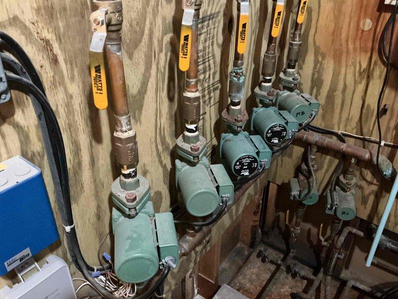 Performed annual maintenance inspection on a 7-year-old Navien boiler. System tested normal with no active leaks, proper system pressure, functioning safety controls, and good operational condition of all zones, air eliminators, and expansion tank. Combustion analysis confirmed proper and safe burning performance. No corrective actions required.