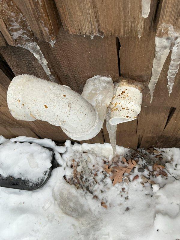 Diagnosed furnace heating failure caused by water infiltration through fresh air intake venting. Ice dam on roof created condensation and water intrusion at intake pipe joints. Capped off compromised fresh air intake to prevent further water damage and restored system operation by redirecting air supply from interior space.