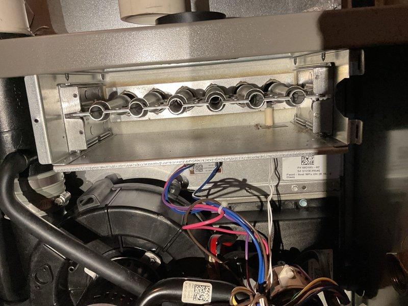 Performed annual maintenance tune-up on residential furnace. Replaced air filter and conducted comprehensive system inspection. All components operating properly with heat exchanger, burner assembly, and blower motor in good condition. Thermostat confirmed functioning at 70°F setpoint.