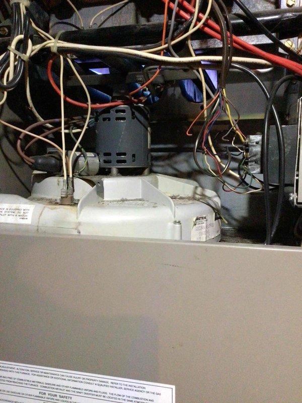 Replaced faulty pressure switch on HVAC system. Installed new pressure switch, performed calibration, and conducted complete system testing. Unit is now functioning properly with all operations verified.
