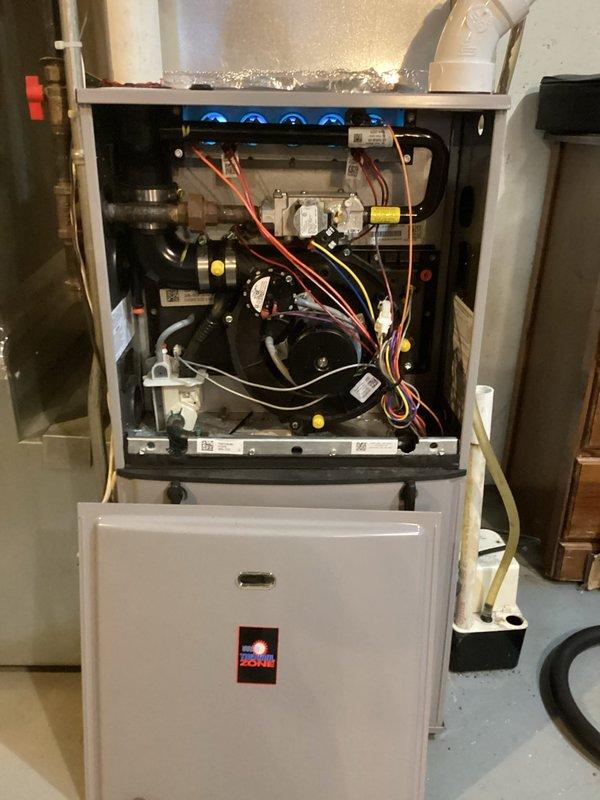 Successfully replaced a warranty pressure switch on the furnace per the approved estimate. Completed installation, verified proper wiring, and confirmed system operation through a complete heat cycle with no issues.