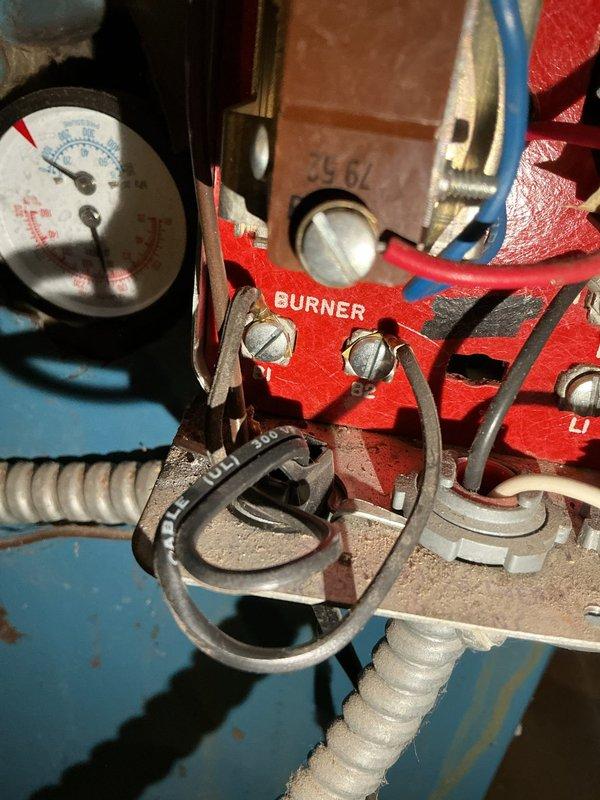 Completed replacement of faulty Aquastat relay on customer's boiler system. Properly set temperature threshold to 180 degrees and verified full system functionality. Boiler is now operating correctly with all safety controls functioning as designed.