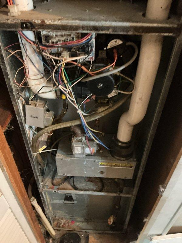 Diagnosed and replaced failed igniter on M7RL furnace that was not lighting. Inspection revealed igniter had failed and tripped the circuit breaker, contrary to prior misdiagnosis of pressure switch issue. Restored heating function after replacement.