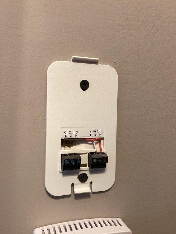 Responded to service call for 2013 IBC boiler with no heat, exhibiting similar issues as previous visit. Upon inspection, detected gas odor during ignition failure. Removed spark ignitor, found it loose in ceramic housing, cleaned and properly realigned it. Upon reinstallation, boiler successfully fired up. Recommended future service to include replacement of spark ignitor, gas valve, and heat exchanger cleaning.