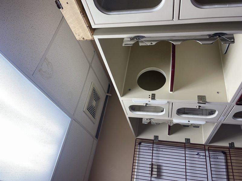 Performed scheduled HVAC maintenance including filter replacement and comprehensive system inspection of geothermal units, checking pressures and temperatures. Identified and temporarily repaired oxygen airline leak, with customer arranging for replacement part from oxygen supplier. Documented failed exhaust fan in cat room requiring blower motor and wheel replacement; submitted parts request form for future service visit.