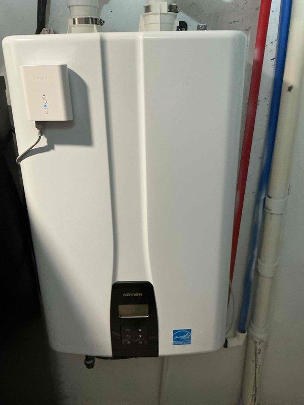 Performed diagnostic assessment of shower valve system with broken handle. Discussed repair vs. replacement options with customer, who ultimately decided to proceed with complete shower valve replacement. Additionally, customer opted to replace lab faucet. Previous quote from another company was noted, but our comprehensive solution was recommended based on accessibility behind shower wall.