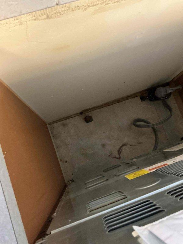 Conducted inspection of existing gas line for range installation. Verified gas line is capped off and in good working condition. Educated customer on gas line routing throughout property and demonstrated proper main shutoff procedure at exterior meter, noting absence of interior shutoff valve.