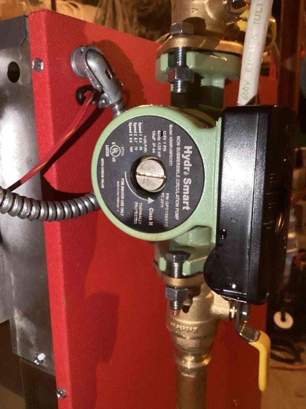 Responded to service call for non-functioning boiler system. Diagnosed significant air entrapment in system causing circulation issues. Performed air bleeding procedure on the Hydr Smart circulator pump assembly. Observed abnormal heating cycle - unit rapidly reaching temperature and shutting down prematurely due to suspected persistent air pocket preventing proper water circulation. Recommended follow-up service by technician with prior system knowledge to fully resolve the circulation impediment.