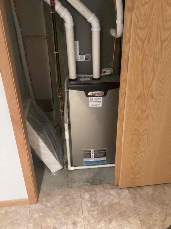 Responded to service call for Lennox furnace with alert code 291 (Heat airflow below minimum). Diagnosed system operating at approximately 85% capacity with abnormal noise. Furnace currently heating but self-limiting; determined that installation of a Discharge Air Sensor (DAS) will likely be necessary for proper system operation. Customer to receive estimate for recommended repair.