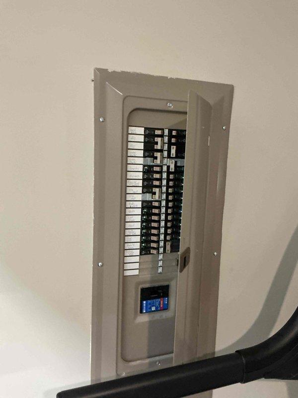 Responded to service call for toilet not flushing with reported empty tank. Upon inspection, toilet was functioning normally with proper fill and stop operation. Determined customer had misunderstood normal tank water level. Explained proper toilet operation to customer. No repairs needed as system was operating as designed.