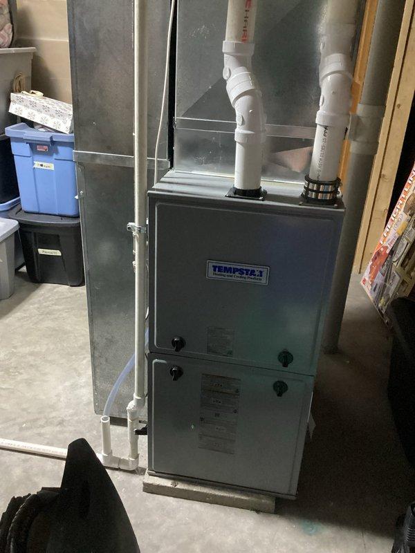 Performed annual maintenance on Tempstar furnace of undetermined age. Inspected and tested all components with furnace operating properly for 20 minutes. System is heating correctly with no issues identified.