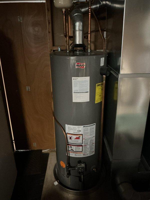 Responded to customer complaint of water leaking into laundry room from exterior hose bib valve. Inspection identified faulty shut-off valve controlling the outdoor hose bib as the source of the leak. Replaced defective shut-off valve to resolve the issue and restore proper functionality.