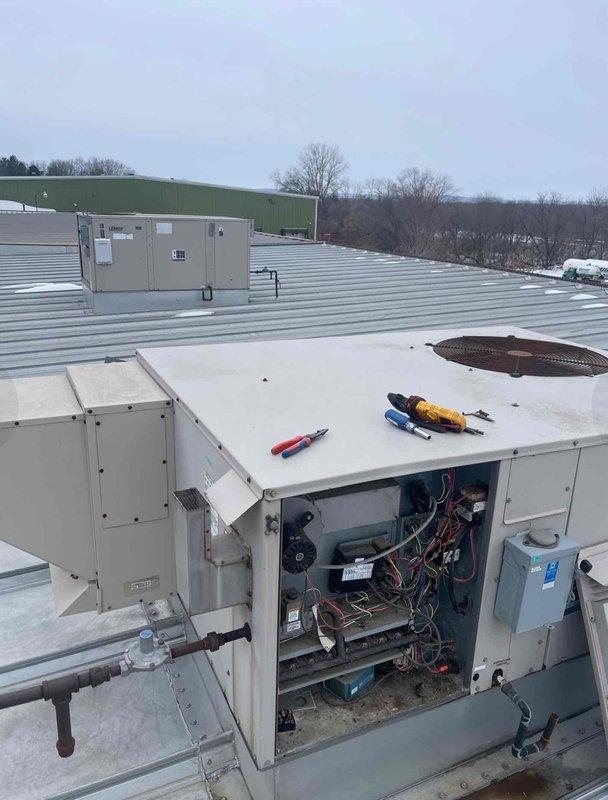 Successfully replaced the combustion inducer assembly on rooftop unit as ordered. Installed new combustion blower, verified proper operation, and confirmed all systems functioning correctly.