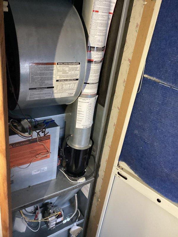 Diagnosed no heat issue on older furnace system. Confirmed power supply (120V and 24V) reaching control board, but diagnostic light was non-functional. Determined control board failure and ordered replacement part for upcoming repair visit.