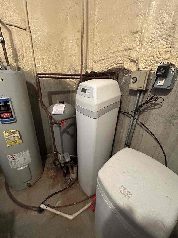 Performed comprehensive furnace tune-up on 20-year-old unit, confirming proper function of all furnace ports through testing. Inspected and verified humidifier operation, which was functioning correctly despite initial concern about clogging. Advised customer that water panel replacement is needed; customer will obtain and install replacement panel independently.