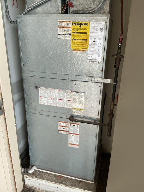 Responded to no-heat emergency call for 18-year-old furnace in rental property. Diagnosed failed control board and dirty ignition components as root causes. Successfully restored full operation by replacing the control board and thoroughly cleaning ignition components.