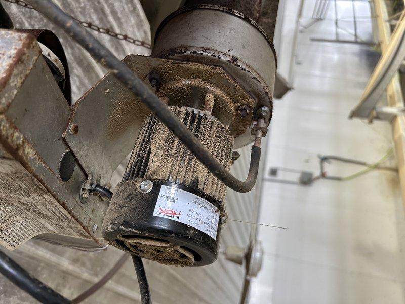 Responded to no heat complaint for hanging tube heater in barn. Diagnostic revealed failed exhaust draft motor with squirrel cage completely detached from shaft and deteriorating. Provided customer with options for exhaust motor replacement or complete system replacement; service advisor scheduled for follow-up consultation.