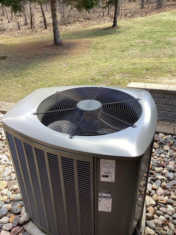 Replaced damaged condenser grille and top cover on Lennox outdoor AC unit. Removed bent components and installed new grille and top cover, ensuring proper alignment and secure fitment. Unit restored to proper operational condition with all connections verified and system tested for normal function.