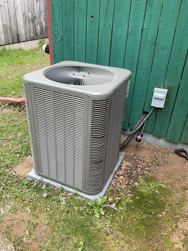 Completed comprehensive air conditioning tune-up and preventive maintenance inspection on residential cooling system. Performed standard maintenance procedures on outdoor condenser unit, verified proper operation of all components, and confirmed system is functioning within normal parameters with no issues identified.