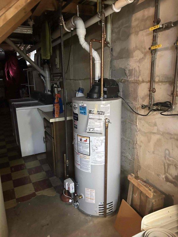 Completed comprehensive cooling system tune-up on front residential AC unit as part of recurring maintenance agreement. Performed thorough inspection of all components, verified equipment operating to manufacturer specifications, cleaned outdoor condenser coil with water, replaced air filter, cleared condensate drain line, and conducted full system operational test. All equipment functioning properly with no issues identified at time of service.