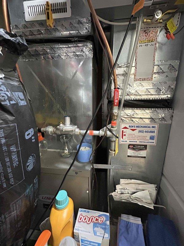 Completed comprehensive air conditioning tune-up and maintenance service on residential HVAC system. Inspected all system components, verified proper operation of furnace and AC unit, cleaned outdoor condenser coil with water, and confirmed optimal 15-degree temperature split across the evaporator. All equipment functioning within normal parameters with no issues identified.