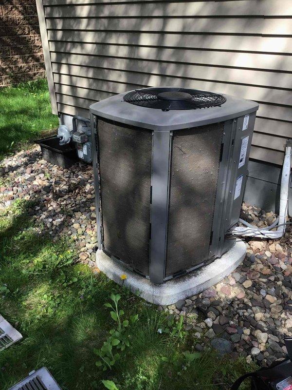 Completed comprehensive AC tune-up on 3-year-old residential cooling system per maintenance agreement. Performed exterior condenser cleaning, verified all electrical connections and components, and conducted operational testing with temperature differential measurements. Unit operating within normal parameters with no issues identified; homeowner had recently cleaned filter prior to arrival.