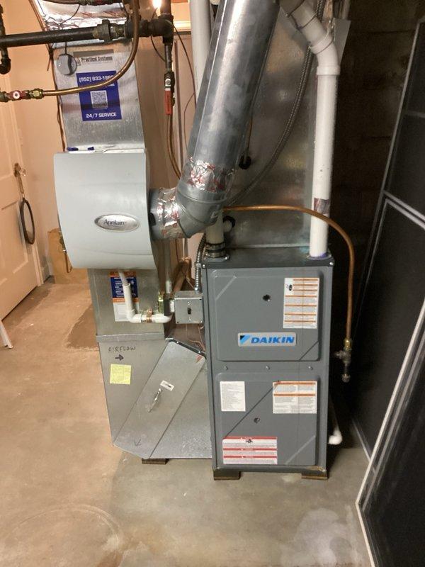 Responded to service call to replace collector box and gasket on Daikin furnace system under parts warranty. Upon initial return visit, discovered supply house had shipped incorrect collector box; correct part was not available locally. Office coordinated sourcing and shipping of proper replacement part and scheduled follow-up appointment with homeowner for completion of installation.