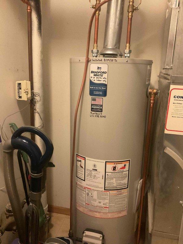 Completed annual Family Rewards cooling maintenance visit on 1-year-old residential air conditioning system. Performed comprehensive tune-up including inspection of outdoor condensing unit and associated equipment. System operating properly with no issues identified or repairs required.