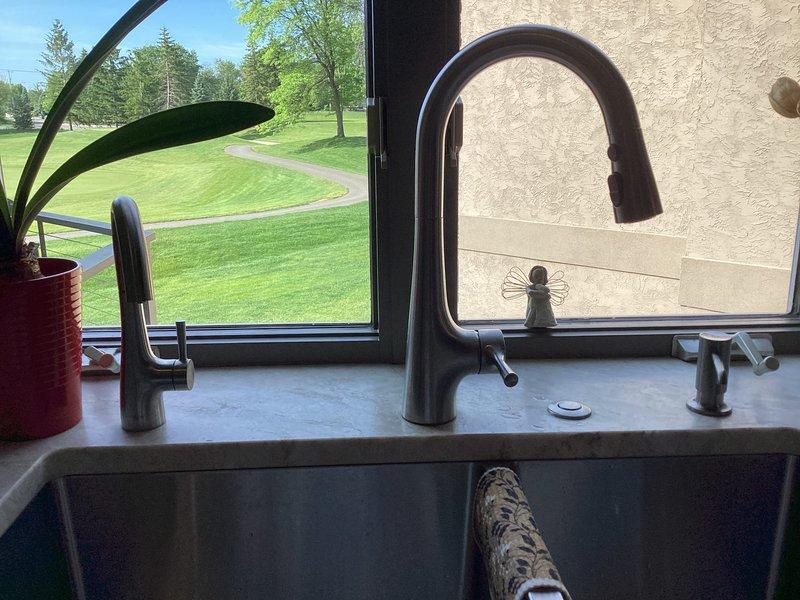 Responded to service call for leaking laundry faucet connections. Successfully replaced both hot and cold water supply valves with new shut-off valves featuring cross-handle controls, resolving the leak issue. Installation completed with proper connections to existing plumbing infrastructure, restoring full functionality to the washing machine water supply system.